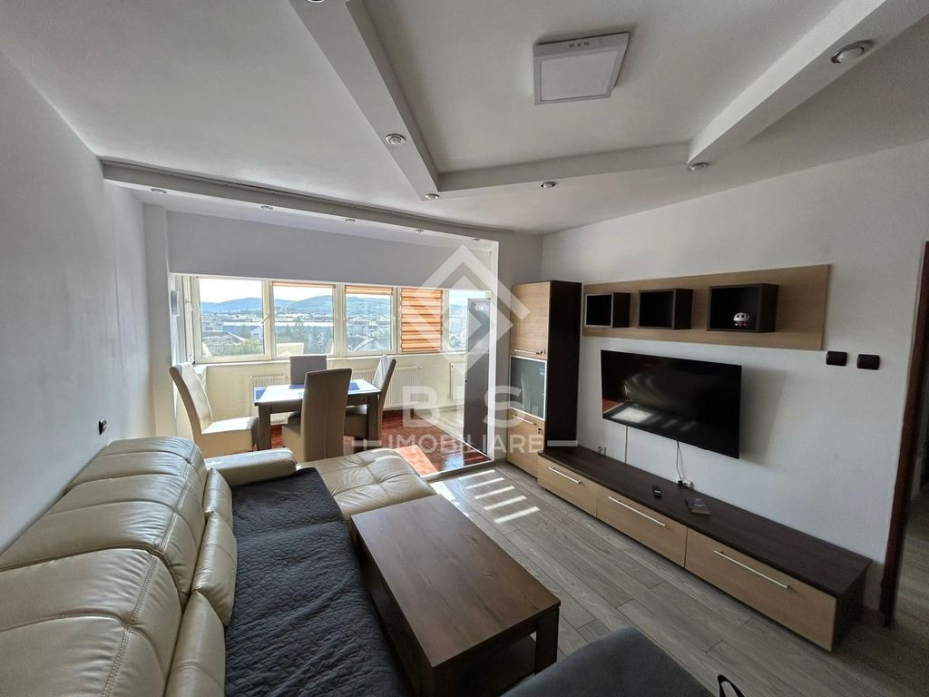 Apartament 2 camere - 56 mp de inchiriat - Zona Winmarkt ...