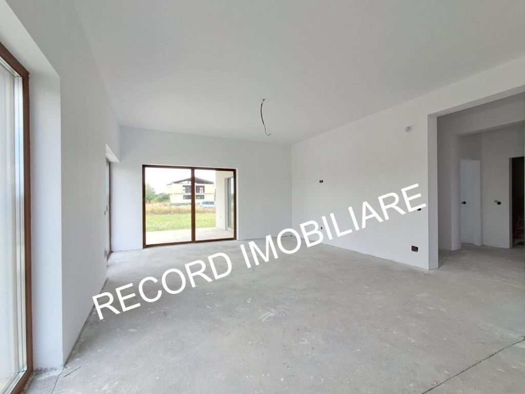 Casa single pe un singur nivel cu CF,teren 860 mp Jucu, Cluj