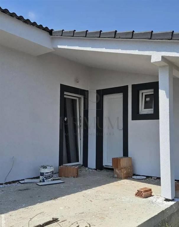 Mosnita Veche- incalzire in pardoseala- 3 camere- finisaje l