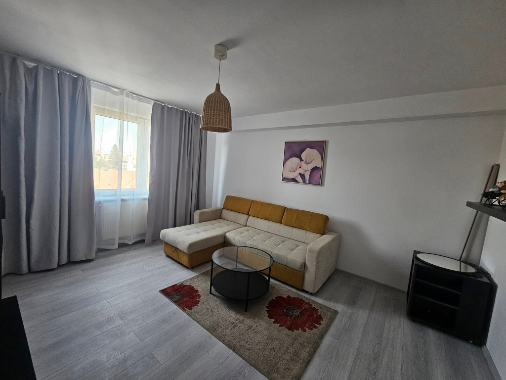 Apartament de 2 camere zona AFI