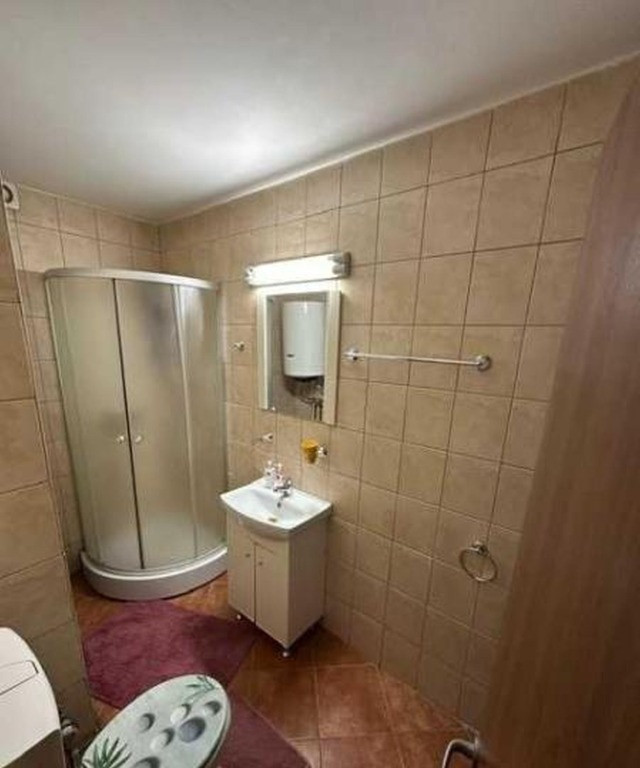 Muncii metrou decebal etaj 6