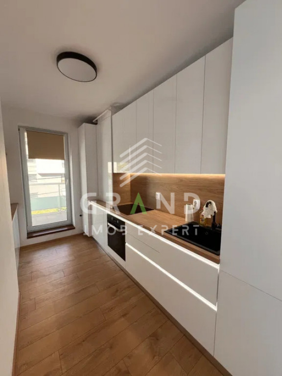 Închiriere apartament premium–2 dormitoare+living open sp