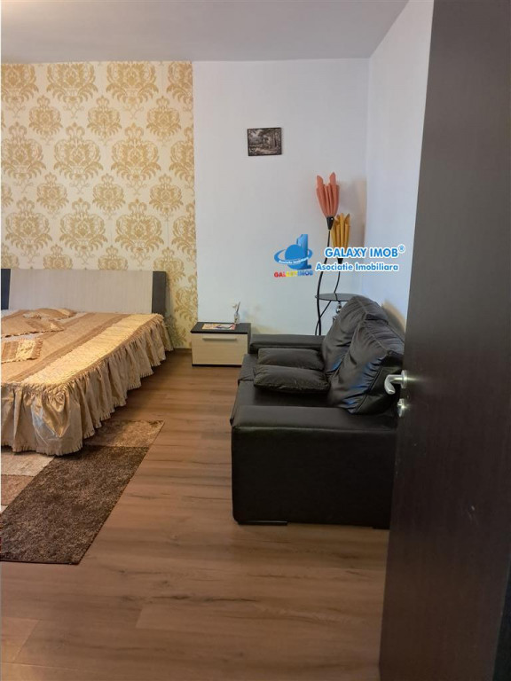 De inchiriat gars 42 mp fratii golesti la cheie