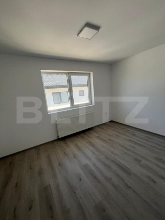 Apartament de vanzare, 110 mp utili, zona Viile Dealul Mic