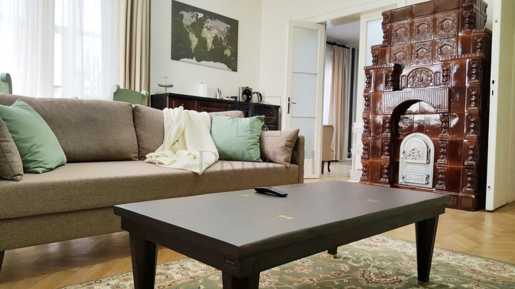 CENTRAL - 3 camere - Spatios - Centrala Proprie - RENOVATA -