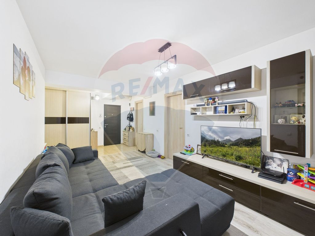 Apartament de 2 camere zona Trapezului.