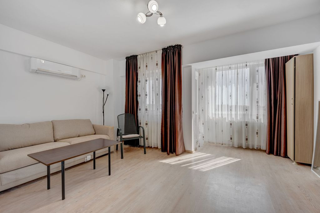 Garsoniera 2015 Metrou Nicolae Grigorescu