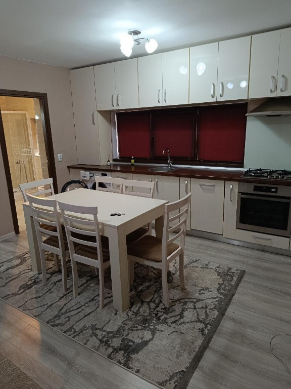 Apartament parter bloc nou