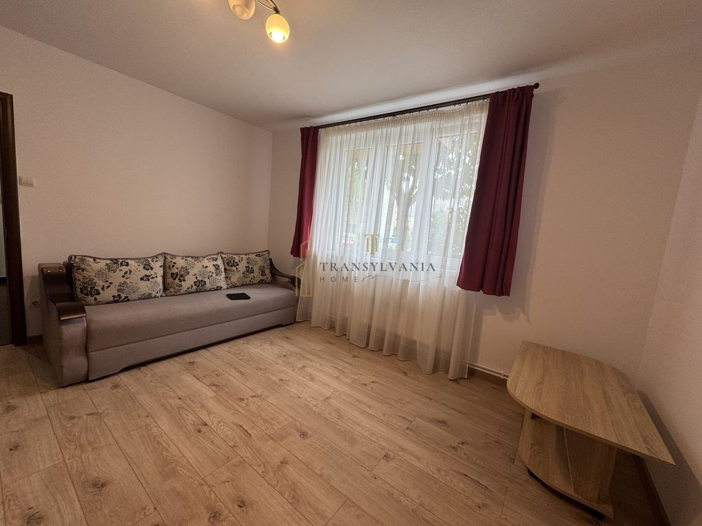 Apartament cu 2 camere parter,, zona Cedonia