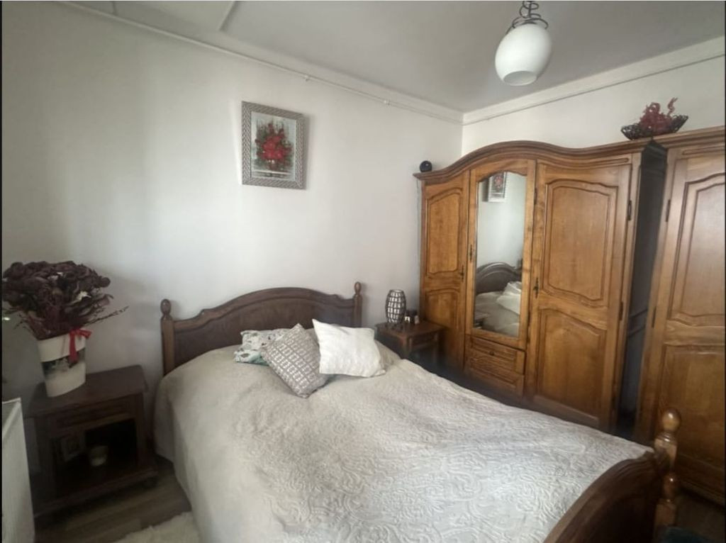 Apartament 3 camere Emil Racovita Loc de Parcare