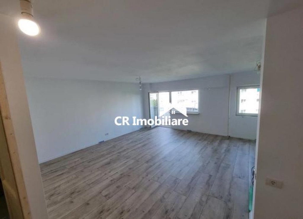 Garsoniera Vitan Mall