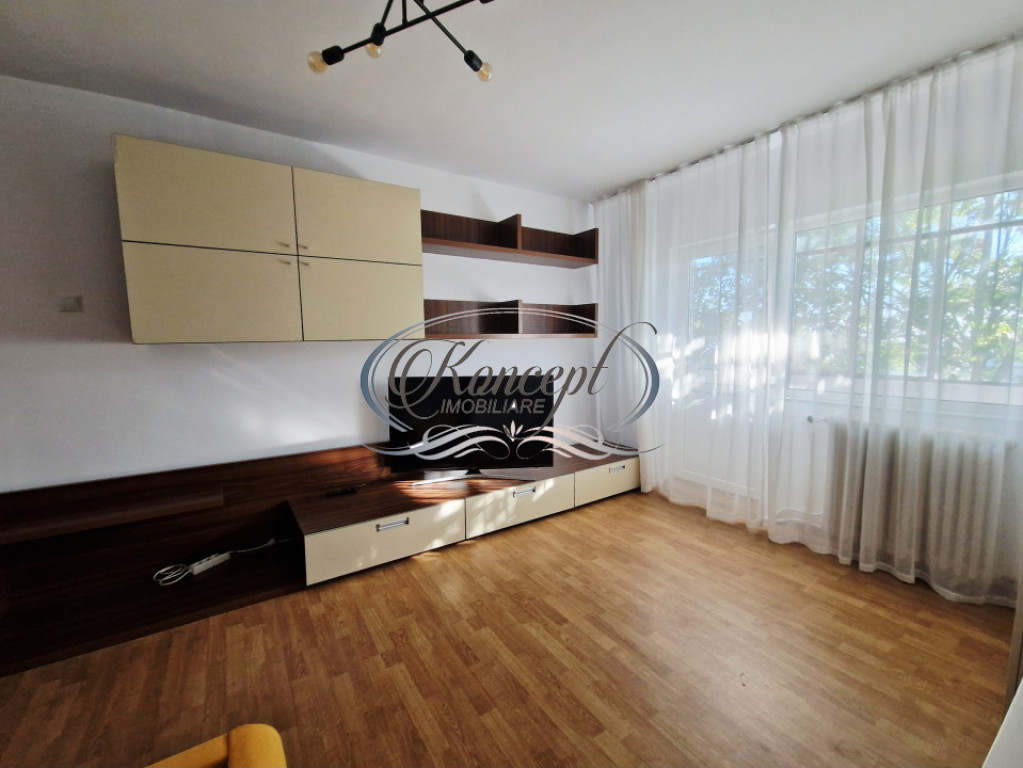Apartament spatios cu balcon si parcare in cartierul Zorilor