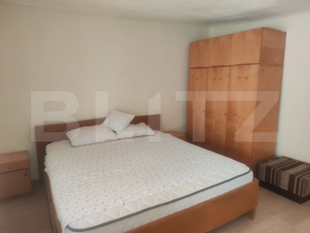 Apartament 1 camera la casa, 40 mp, zona Tatarasi