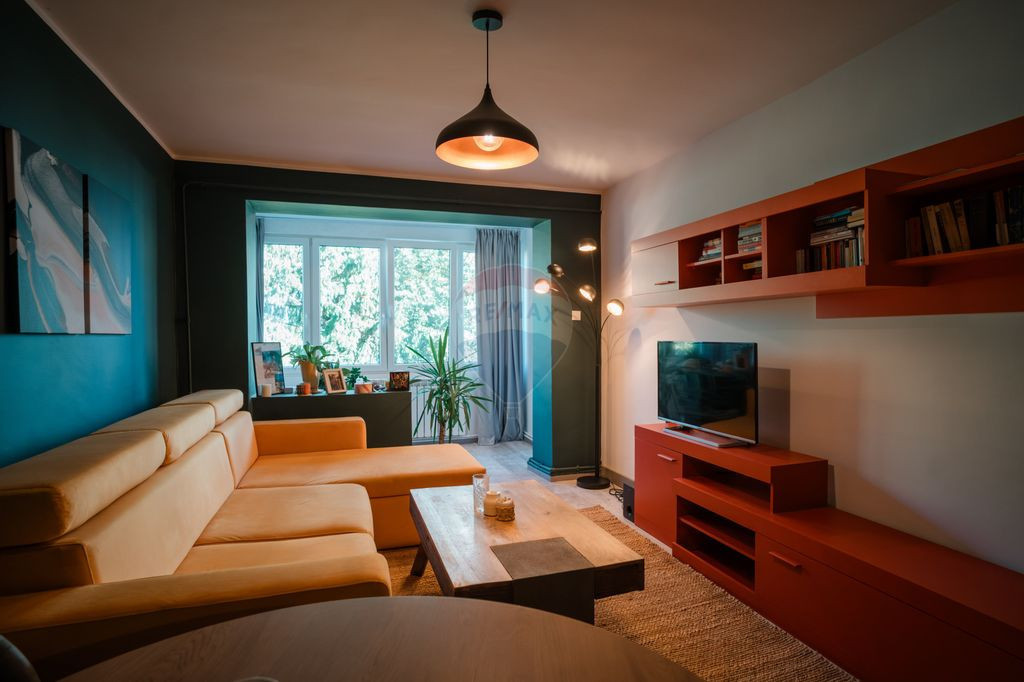 Apartament de închiriat - 3 camere - Mărășești