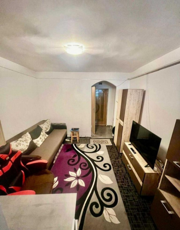 Garsoniera Zona Galata, parter