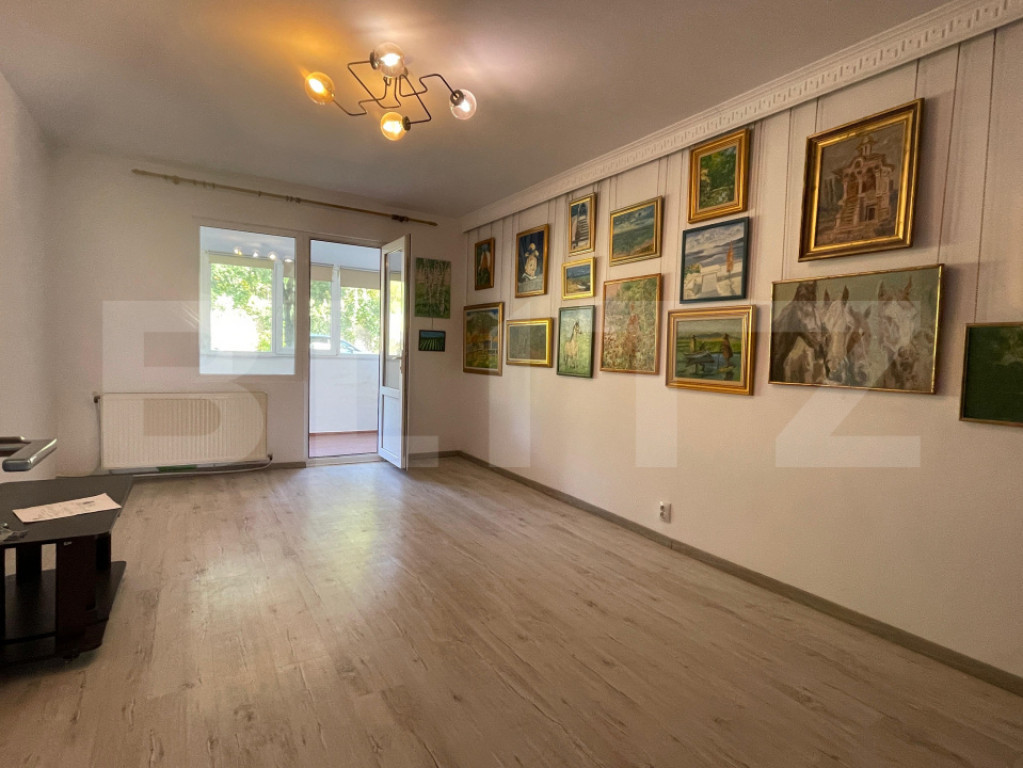 Vand apartament 3 camere, 83 mp, parter inalt, Tudor