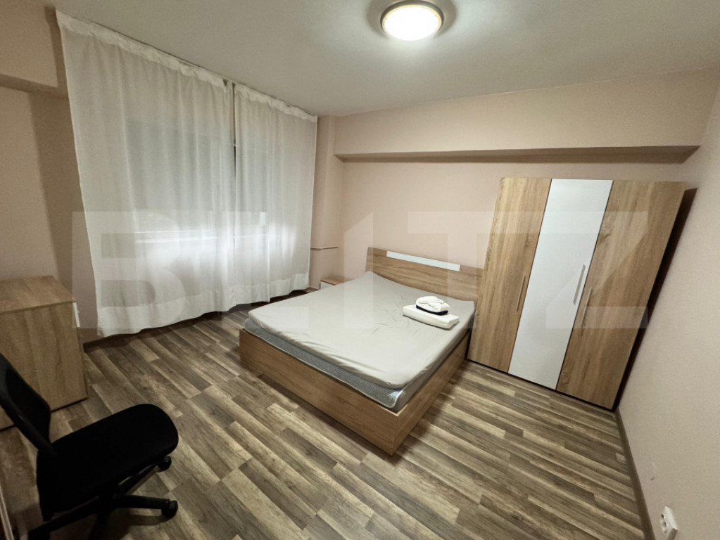 Garsoniera decomandata 38 mp, zona Restaurant Rocca - Brazda