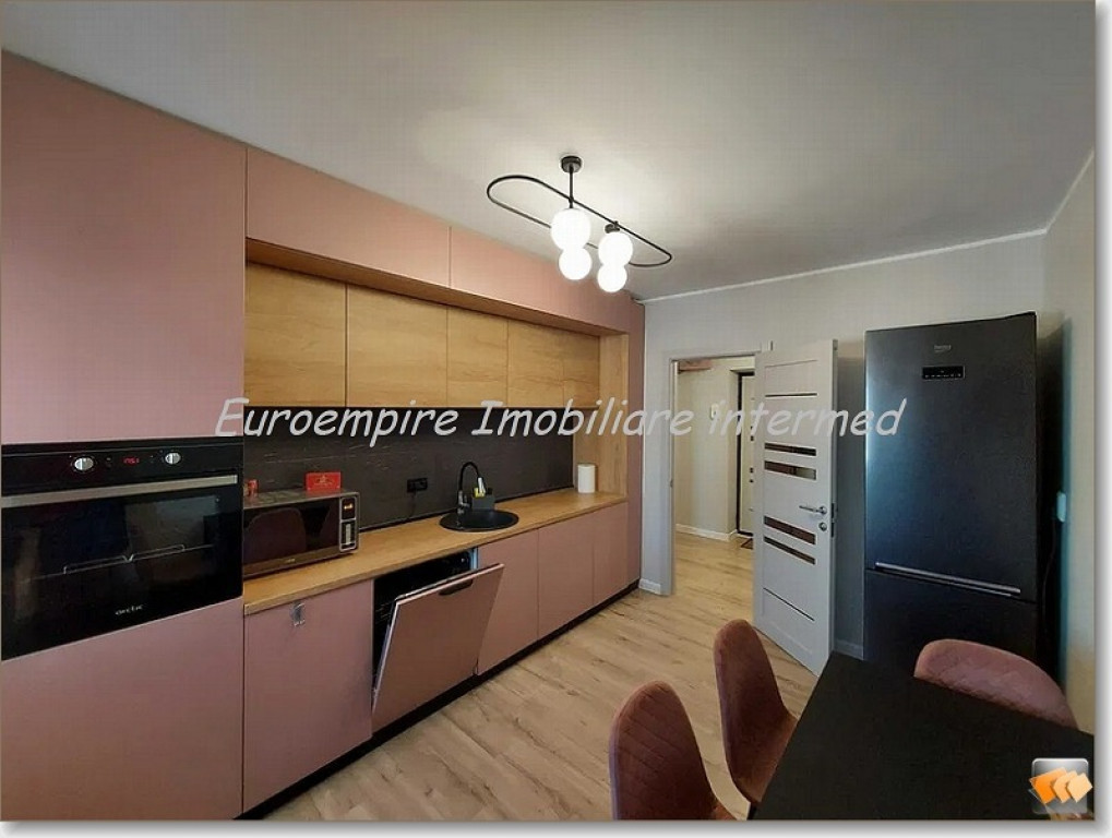 Apartament 2 camere decomandate Faleza Nord