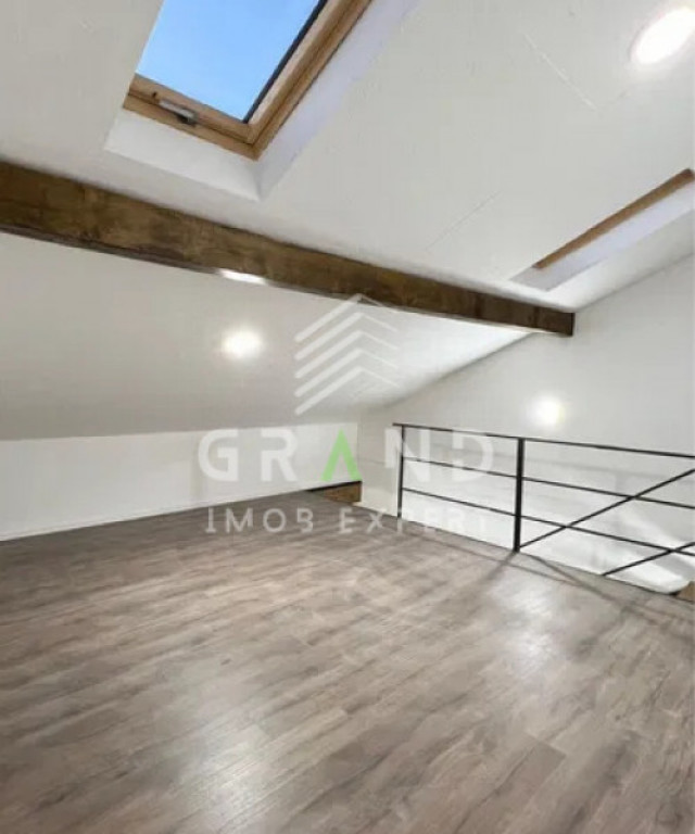 Spatiu comercial premium - de inchiriat in zona centrala a C