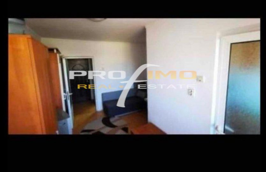 Tomis Nord garsoniera semidecomandata et.4/4