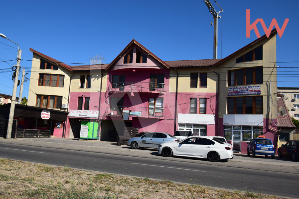 Casa cu potential comercial semicentral Craiova