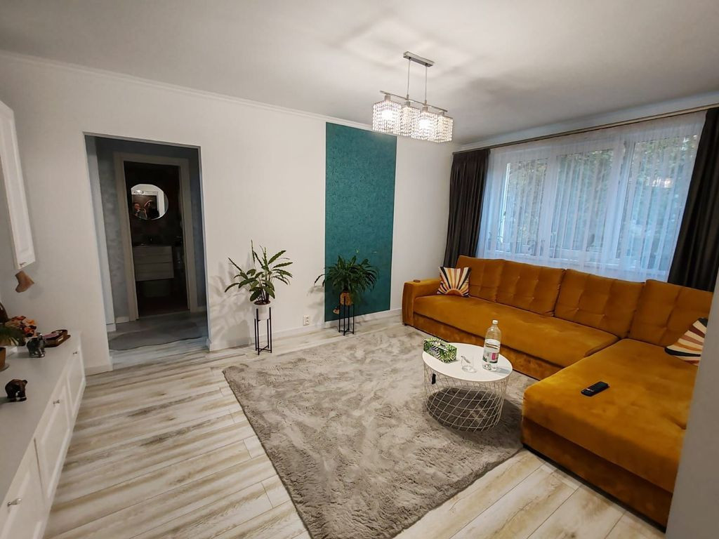 APARTAMENT 3 CAMERE, PALLADY, RENOVAT LUX