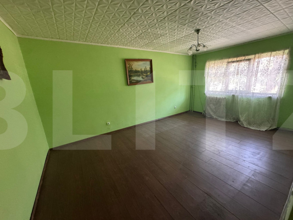 Apartament cu 2 camere, parter, zonă centrală – închiri