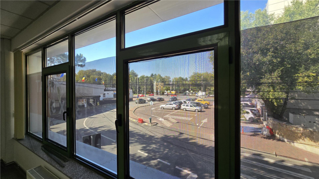 Cladire Birouri - Langa Primaria Suceava! De Inchiriat! 0727