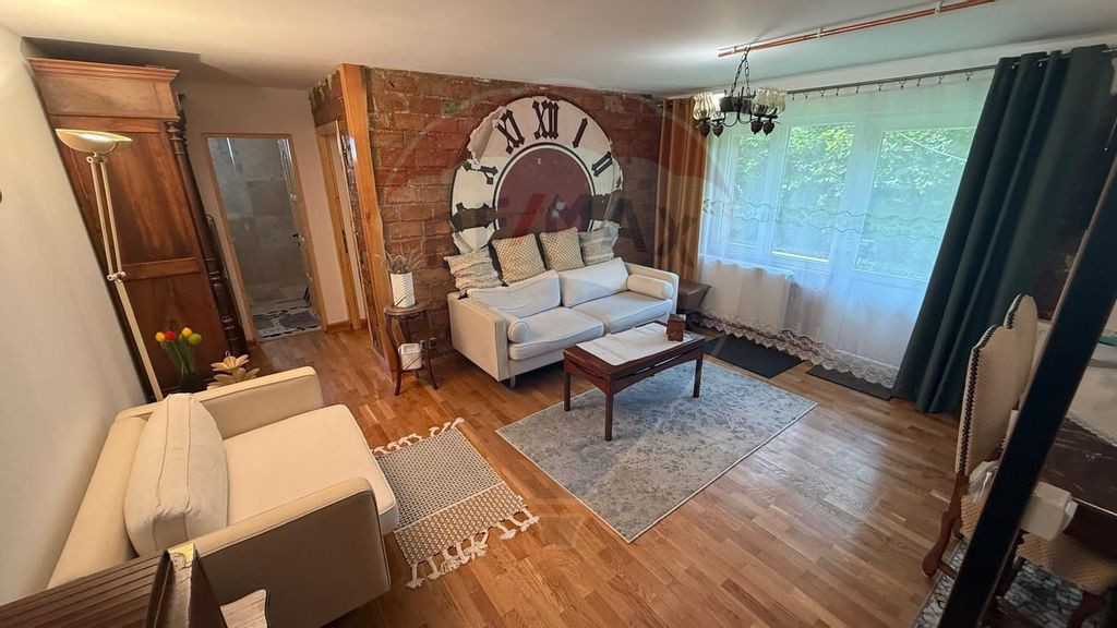 Apartament ultramodern de vanzare situat in Cavnic