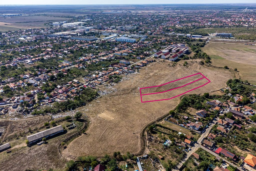 Teren intravilan pentru construcții – Sânnicolau Mic,...