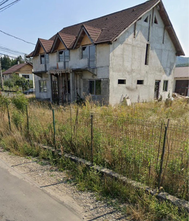 Vând pachet două case la gri !!!