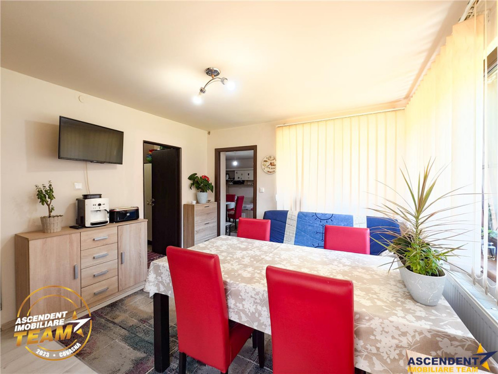 Prietenoasa casa,pe 1.000mp teren, valoroasa zonare:Valcele,