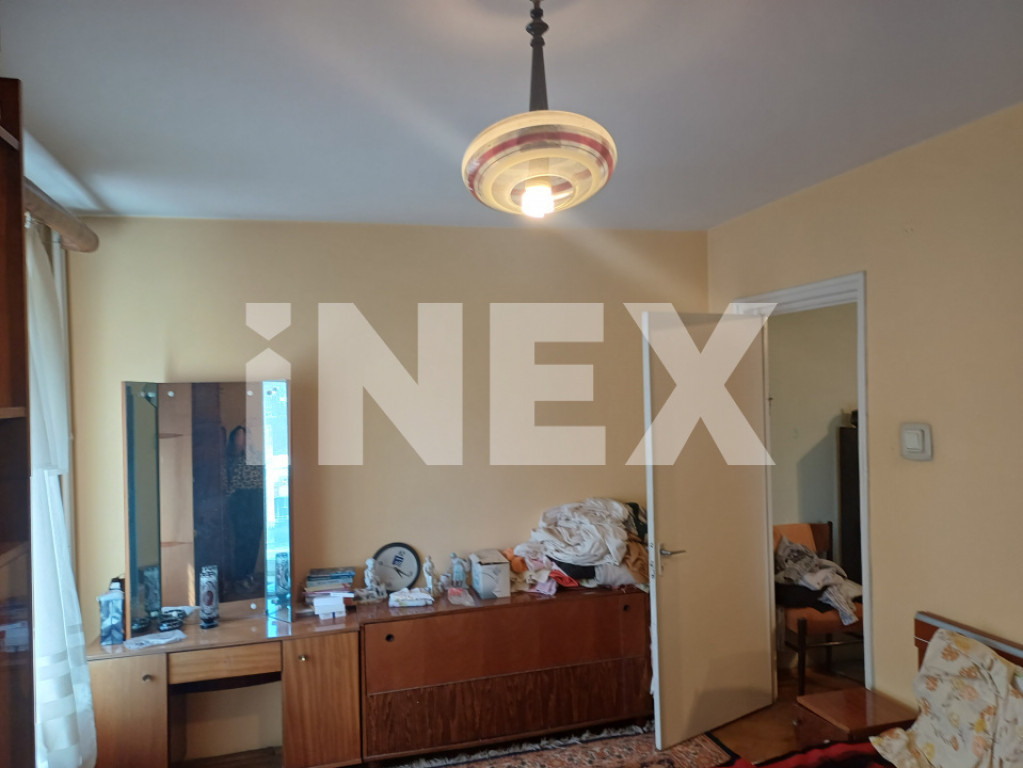 Apartament 3 camere, confort 1, etaj 1/4 – zonă Ultracent