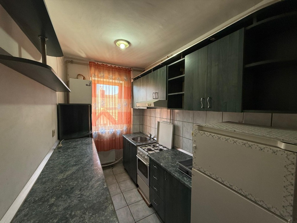 Apartament 2 camere, etaj 3, zona Marasti