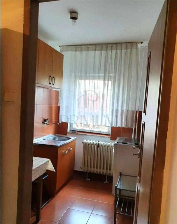 Apartament Decomandat - Etaj Intermediar - Mobilat si Utilat
