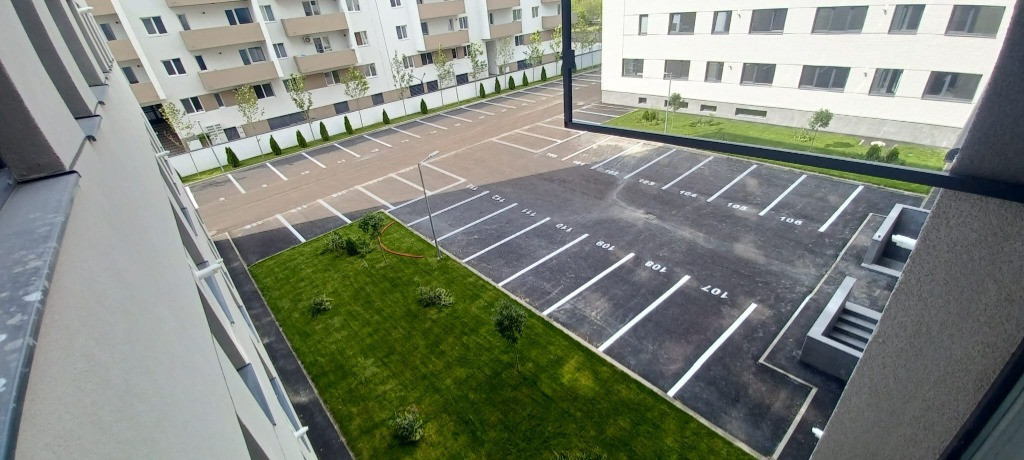 Mutare rapida - 3 camere Berceni - parter inalt cu balcon