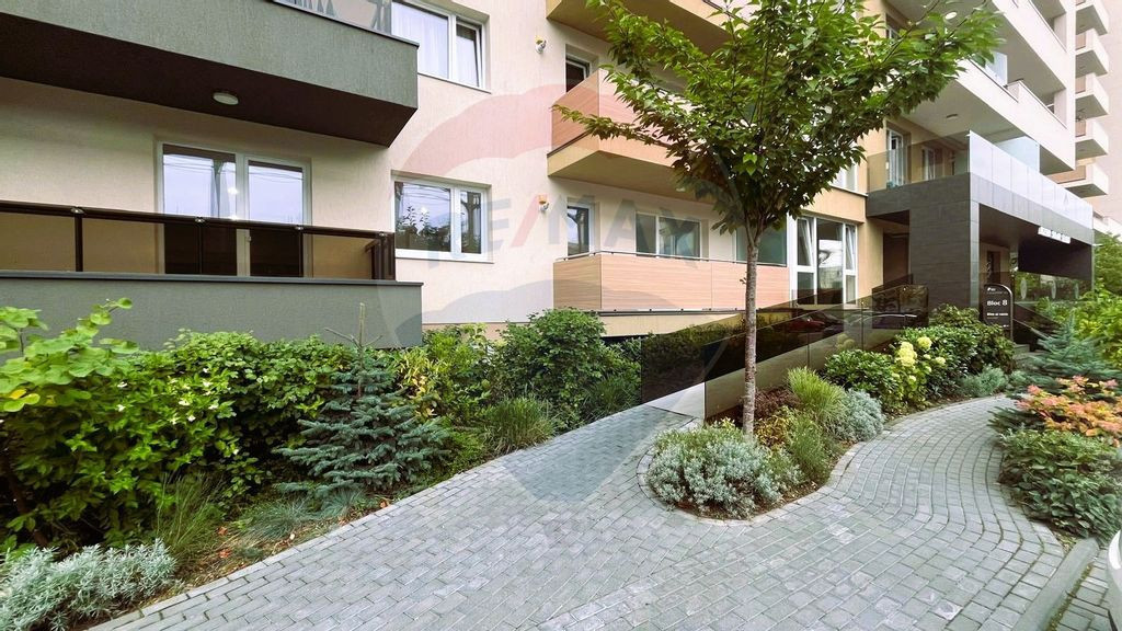 Spațiu comercial de închiriat, parter Urban Plaza – A...