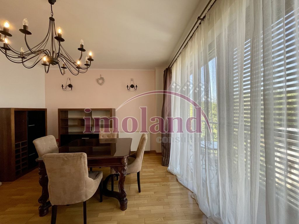 Inchiriere apartament 3 cam 100 mp, etaj 4/4, parcare sub...