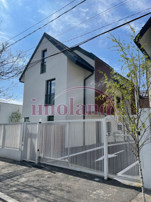 CASA 6 CAMERE DE VANZARE | ZONA MALL VITAN | TIMPURI NOI