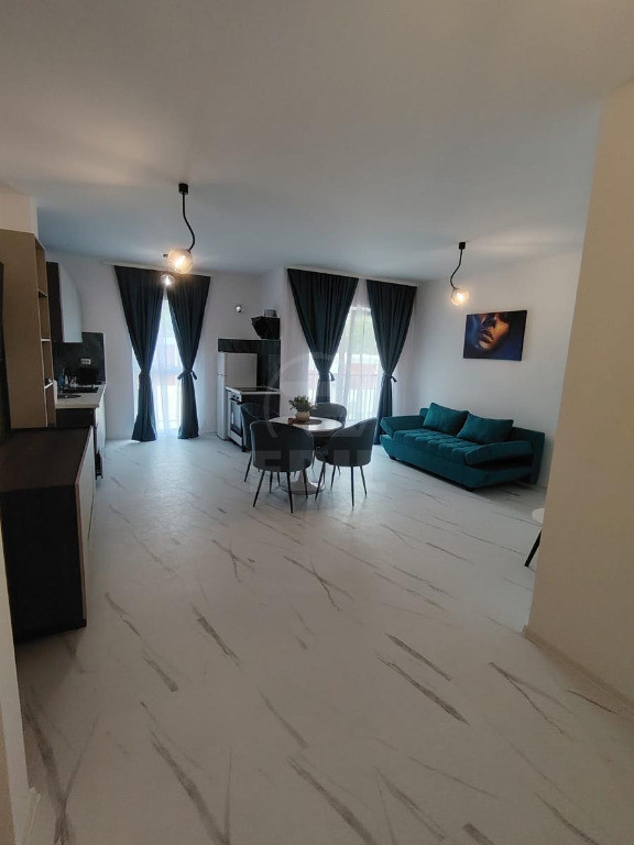 Apartament 2 camere zona Avram Iancu