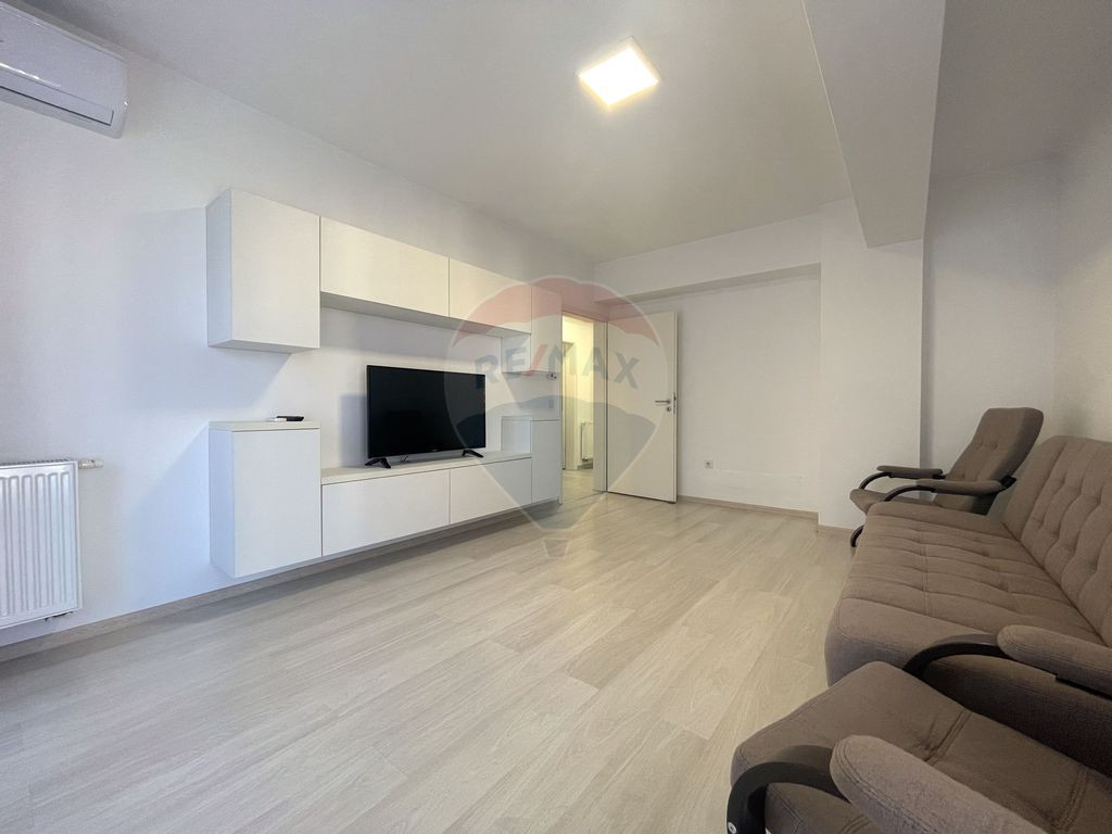 Apartament 2 camere decomandat | Parcare si boxa | Zona C...