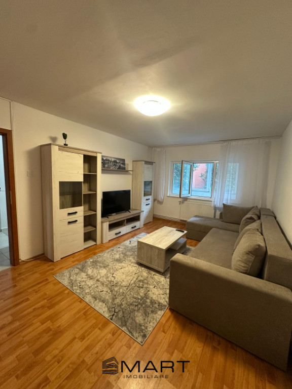 Apartament 3 camere 64 mp zona Astra