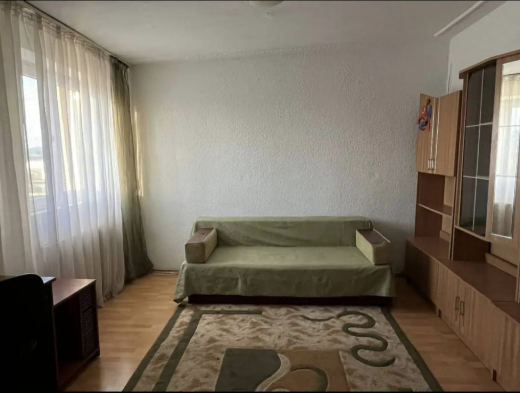 Apartament 2 camere semidecomandat, Bartolomeu