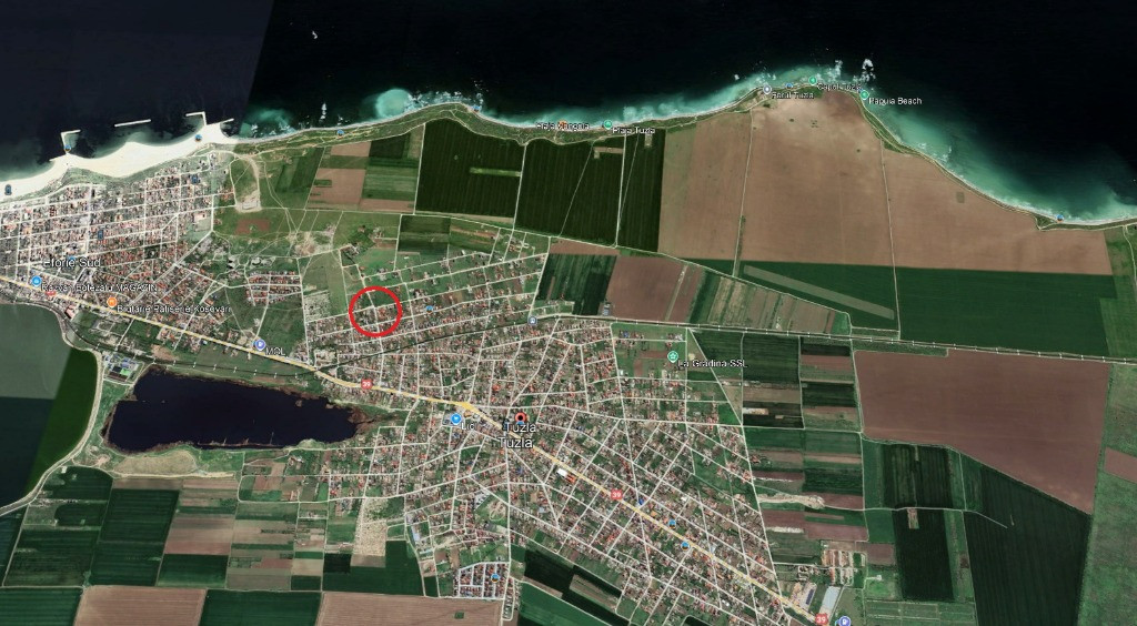 Vand teren in Tuzla lot de casa