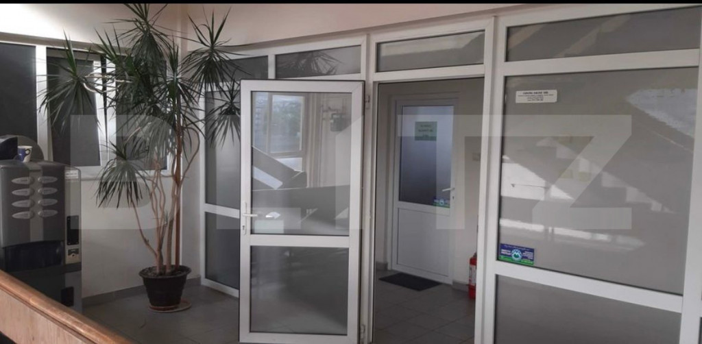 Birou de inchiriat, 2 camere, 40 mp – Str. Fabricii