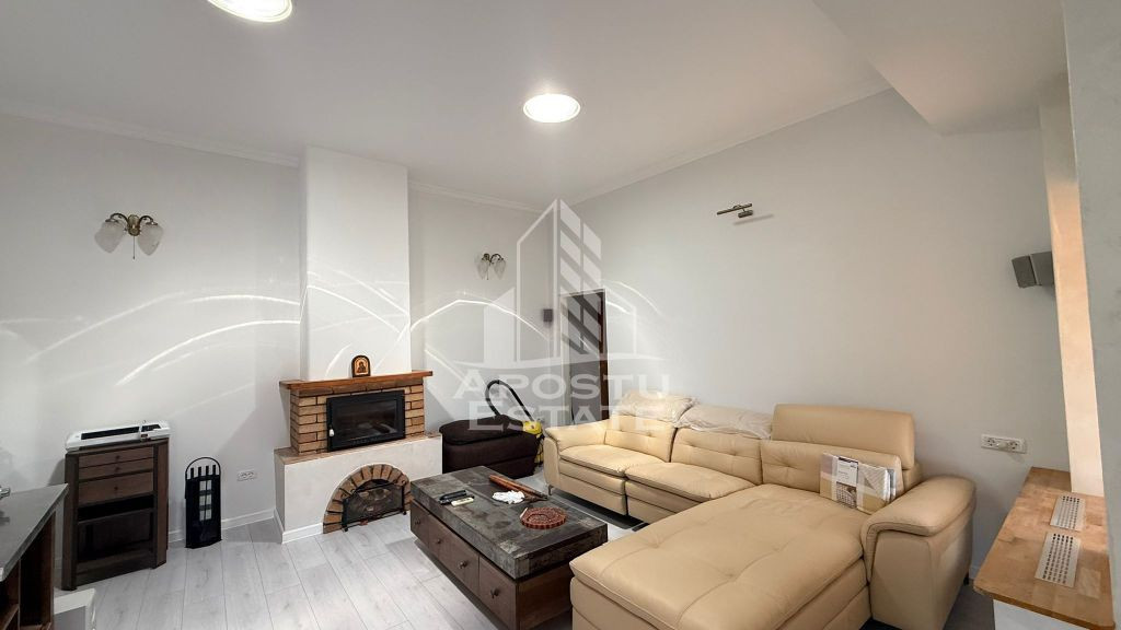 Apartament cu 3 camere, loc de parcare, et 1, pe Gheorghe...