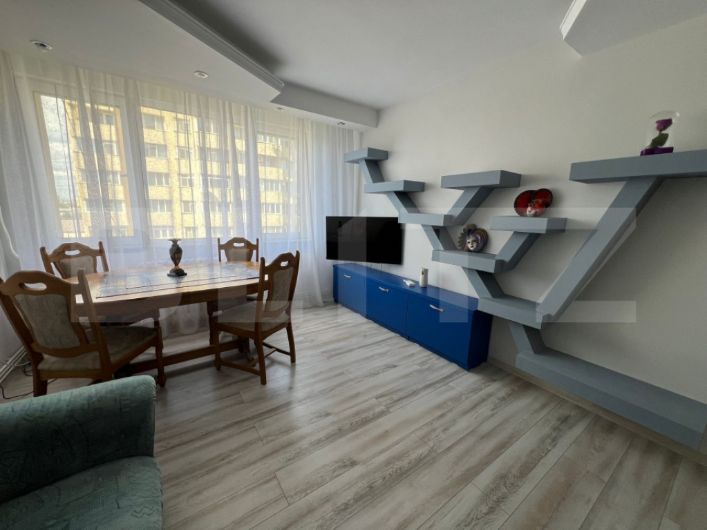 Apartament cu 3 camere, 64 mp, cu balcon, zona Nicolina