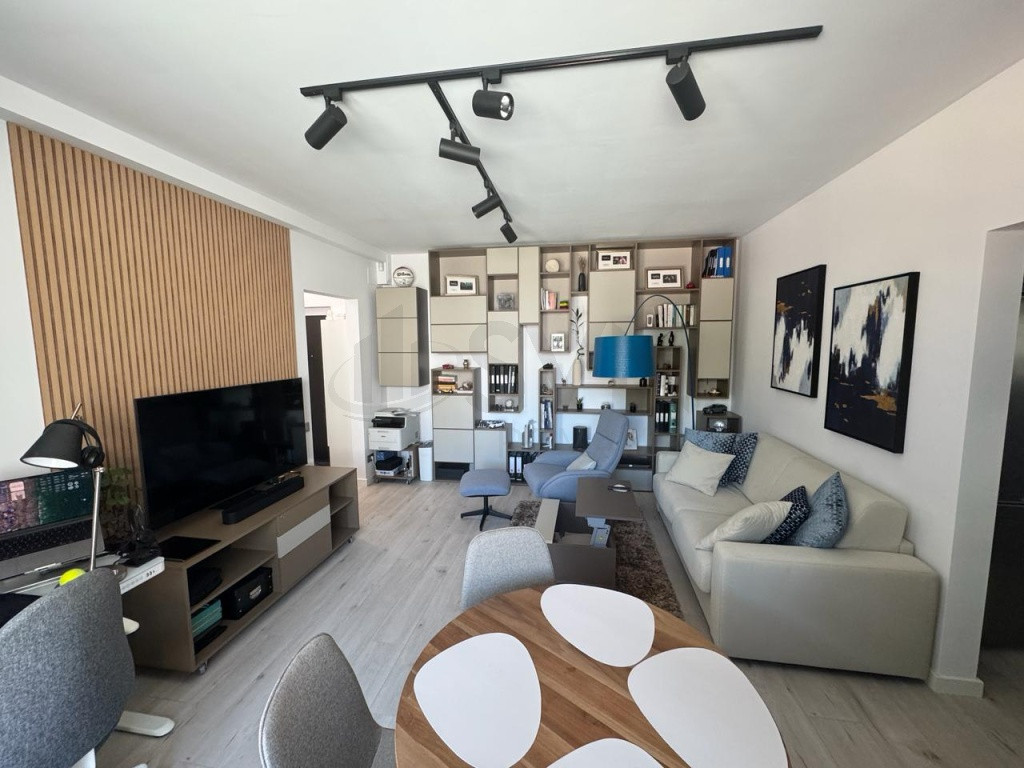 APARTAMENT 2 CAMERE I DECEBAL