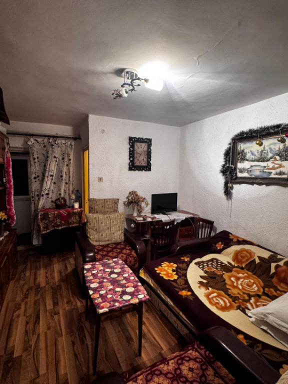 Garsoniera de 34 mp, Valea Rosie