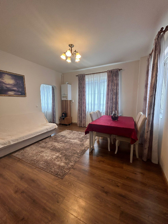 Casa de inchiriat, zona Horea, Floresti